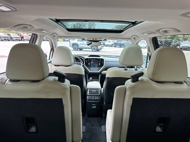 Used 2023 Subaru Ascent Limited w/ Technology Package AWD/4WD image 14