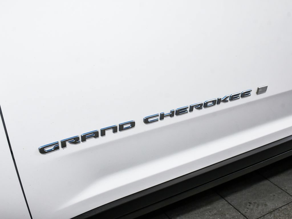 Used 2024 Jeep Grand Cherokee Limited 4xe w/ Trailer Tow Package AWD/4WD image 83