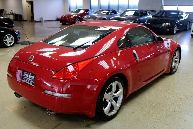 Used 2006 Nissan 350Z Base w/ (N93) Cargo Convenience Pkg image 7