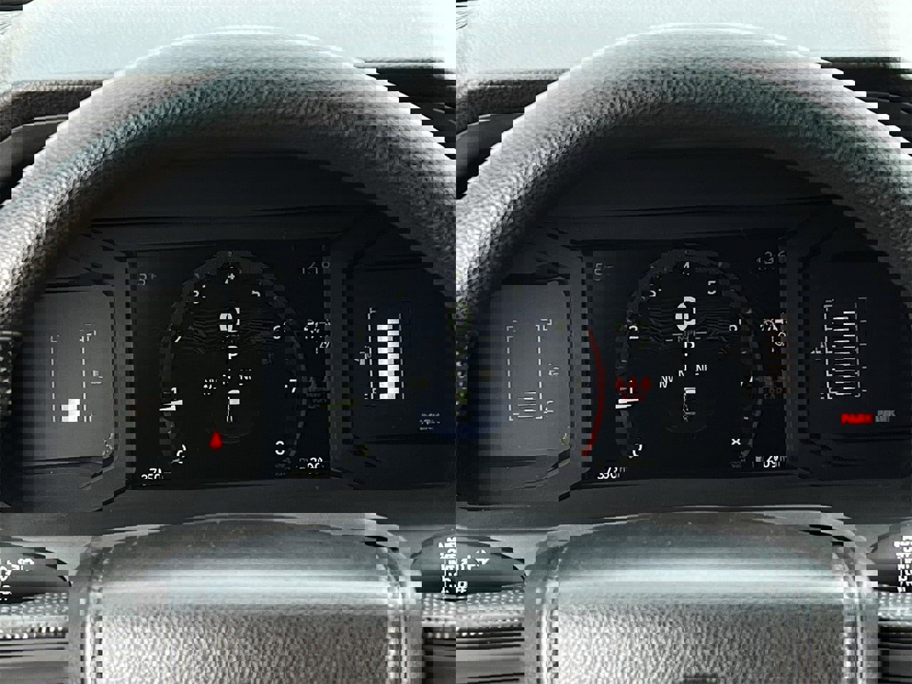 Used 2025 Toyota Tacoma SR5 image 13