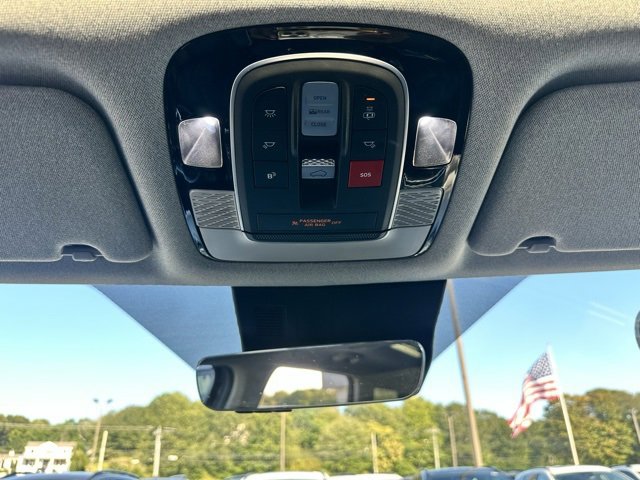 Used 2023 Hyundai Palisade Limited w/ Cargo Package image 23