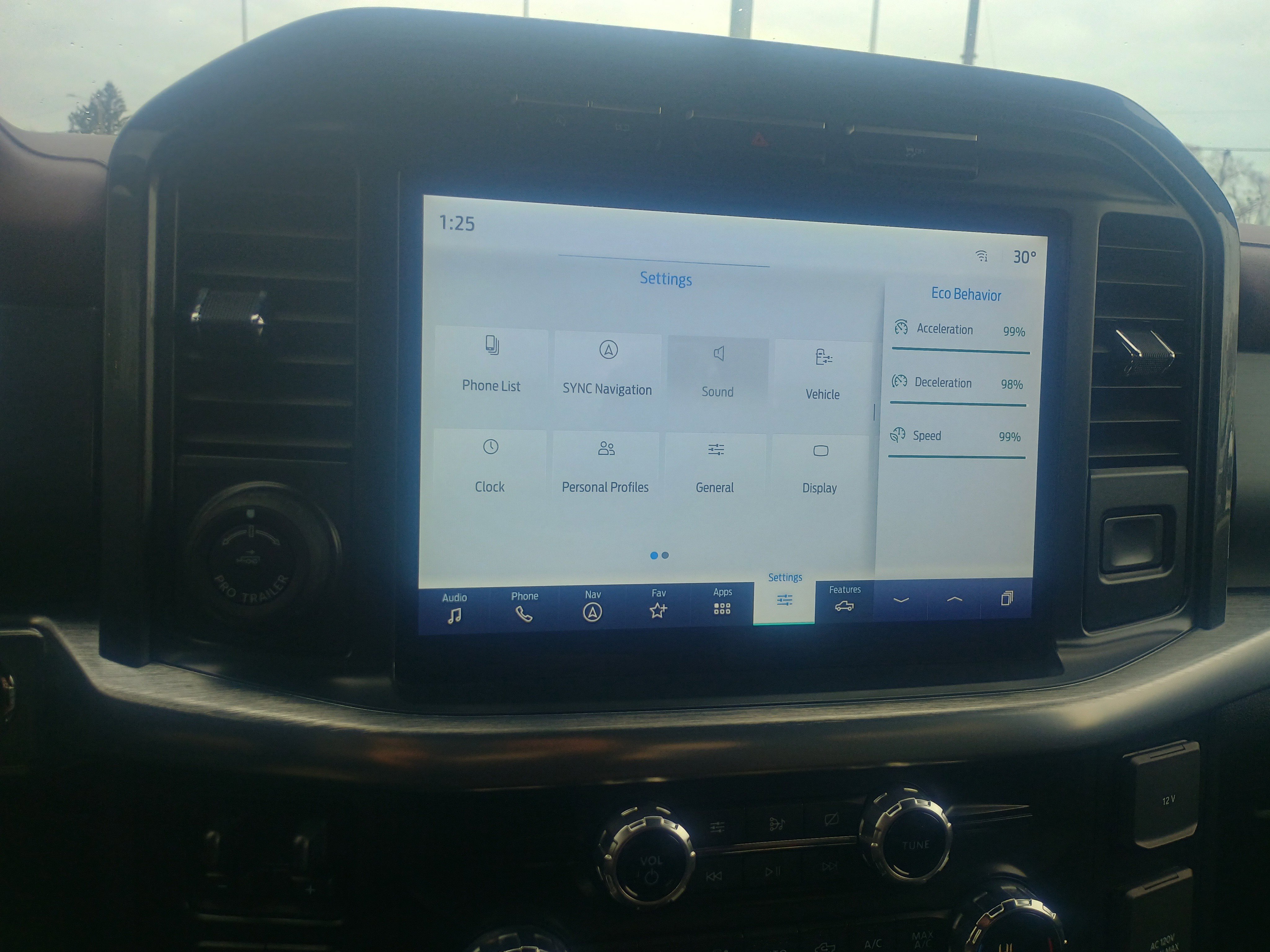 Used 2021 Ford F150 Lariat w/ Equipment Group 502A High image 26