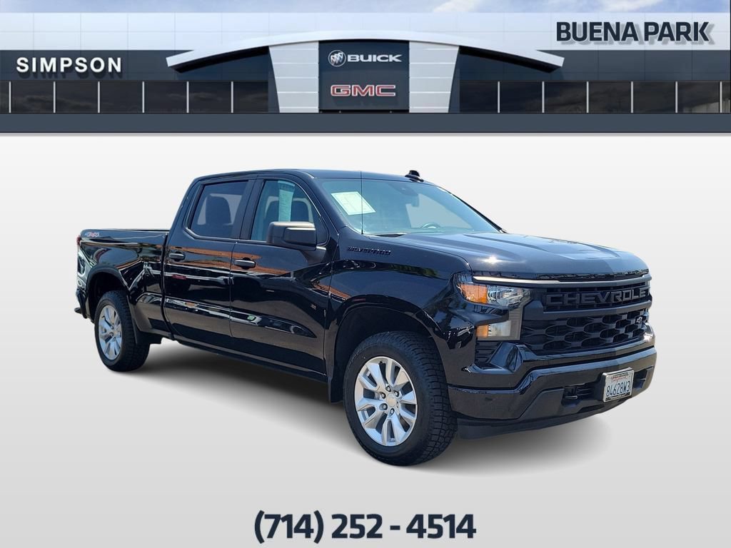 Used 2024 Chevrolet Silverado 1500 Custom w/ LPO, Dark Essentials Package AWD/4WD image 2