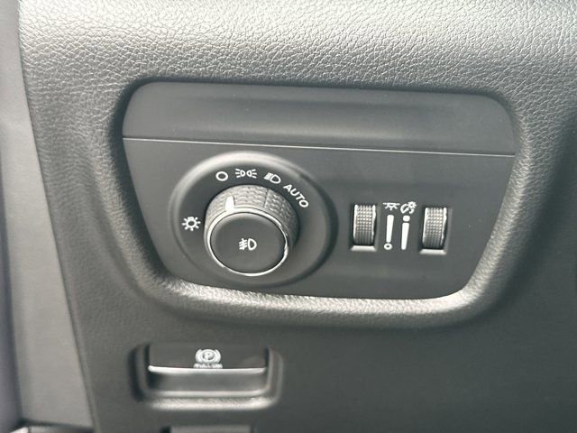 New 2026 Jeep Grand Cherokee Limited image 22