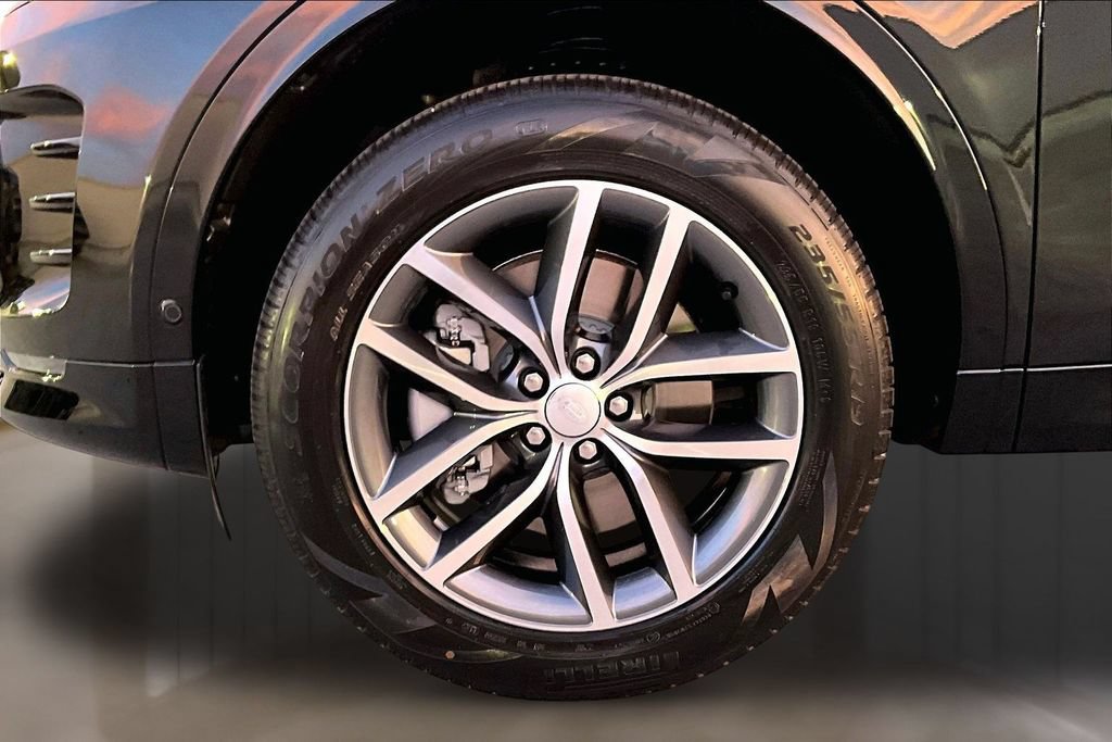 New 2026 Land Rover Discovery Sport Landmark AWD/4WD image 13