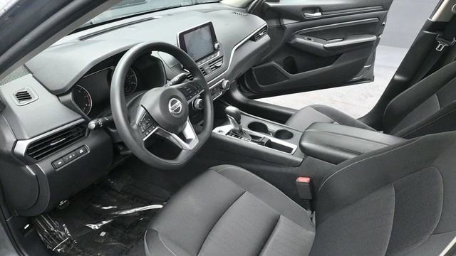 Used 2020 Nissan Altima 2.5 S FWD image 9