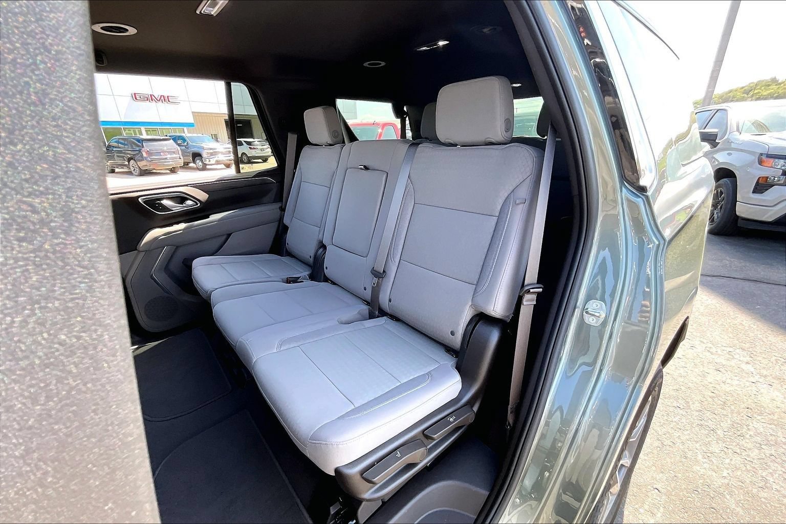 Used 2023 Chevrolet Tahoe LS AWD/4WD image 27