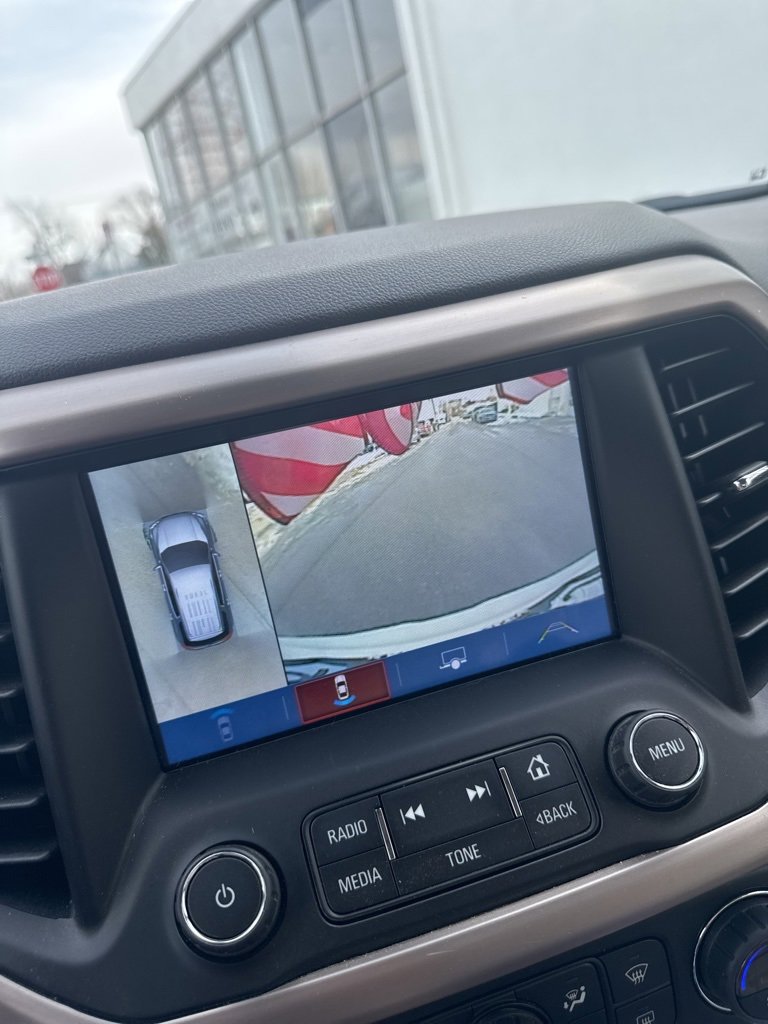 Used 2019 GMC Acadia Denali w/ Technology Package image 9