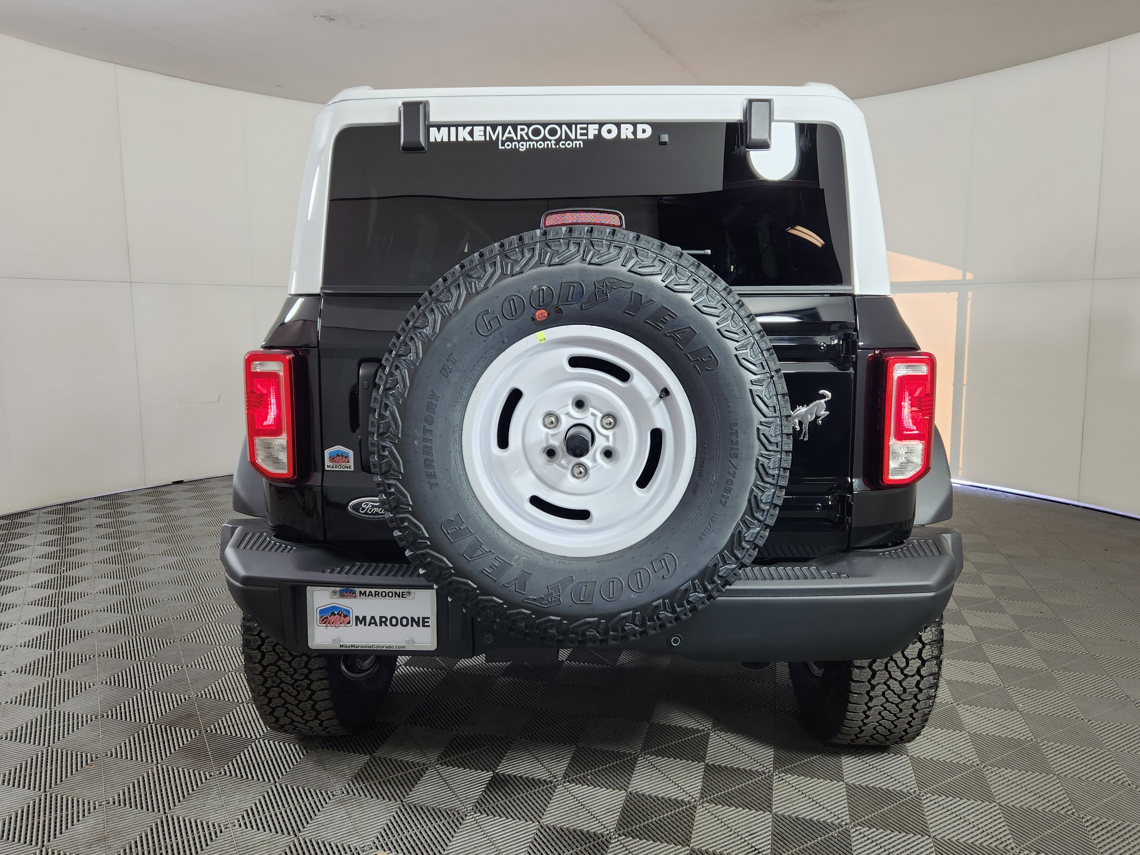 New 2025 Ford Bronco Heritage Edition image 6