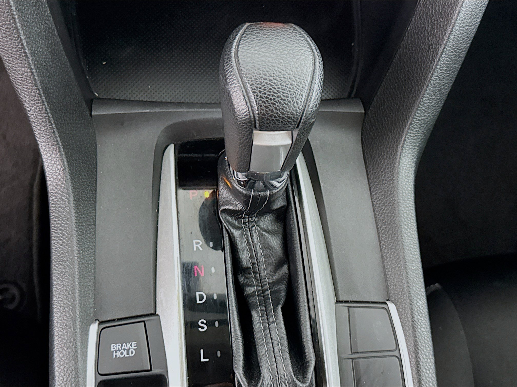 Used 2018 Honda Civic EX image 19