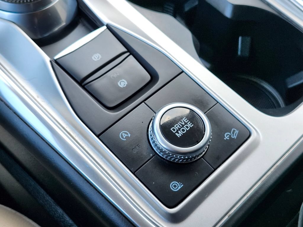 Certified 2020 Ford Explorer Limited AWD/4WD image 27