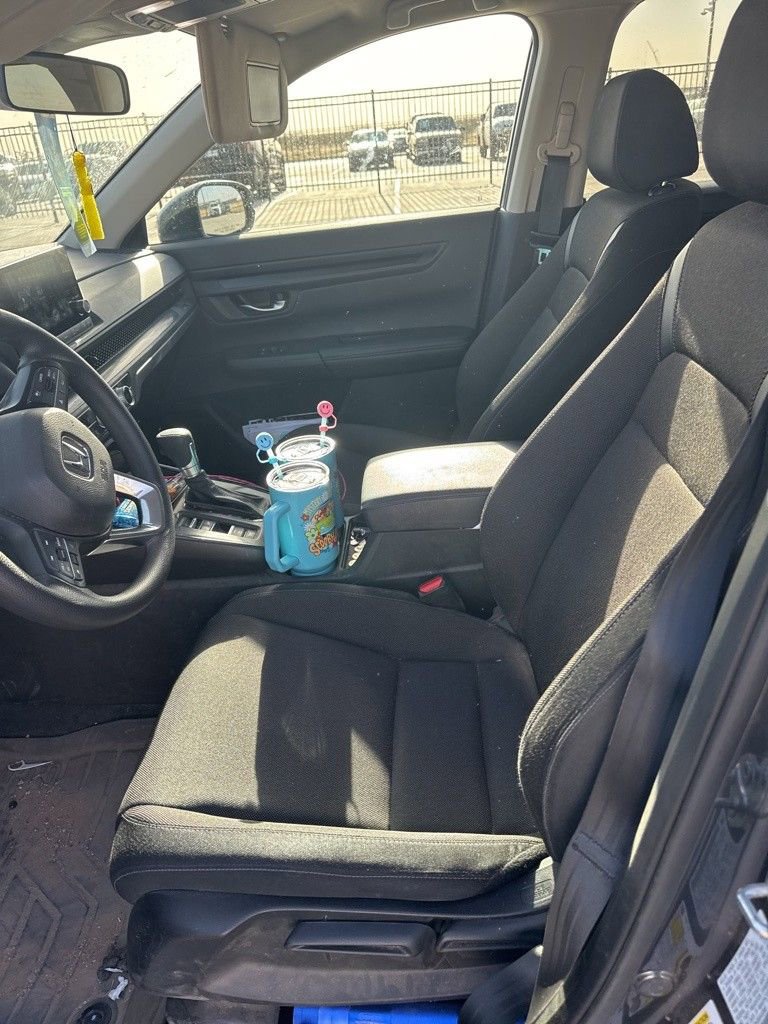 Used 2025 Honda CR-V LX image 16