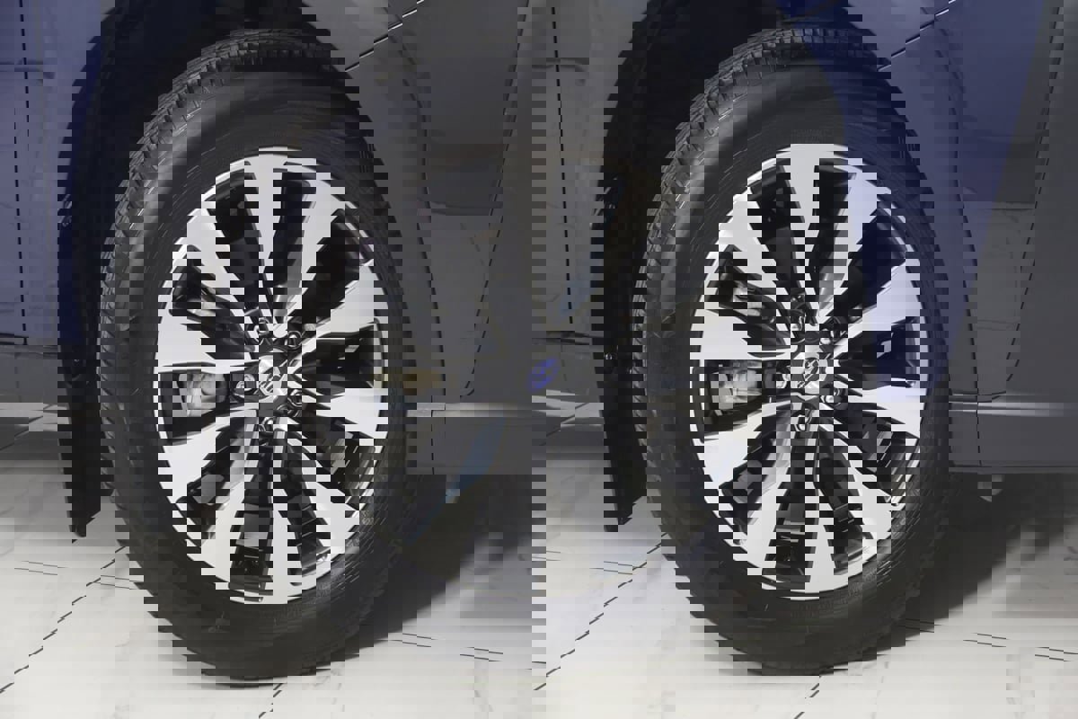 Used 2024 Subaru Outback Touring XT w/ Popular Package #2 image 16