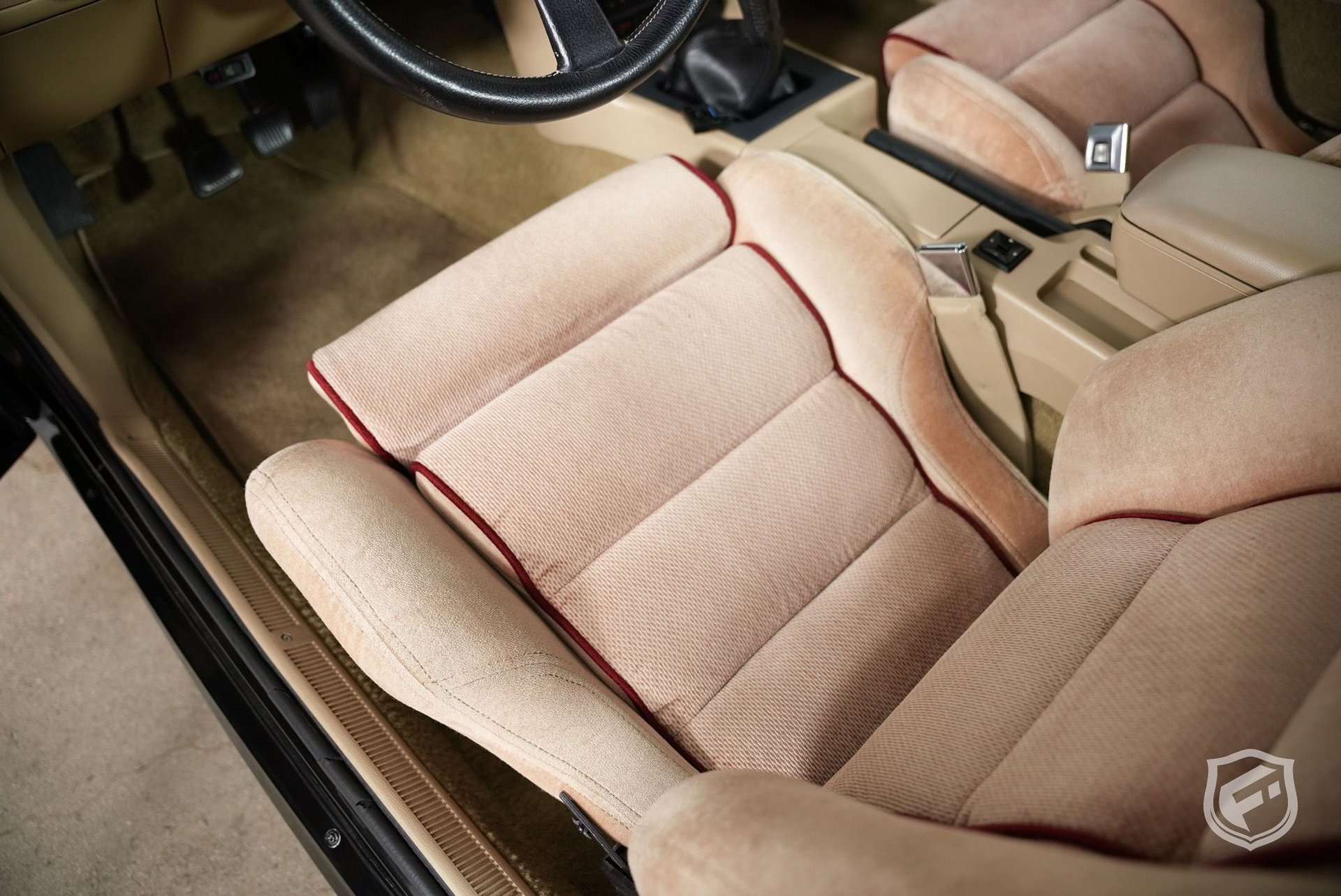 Used 1989 Ford Mustang LX RWD image 26