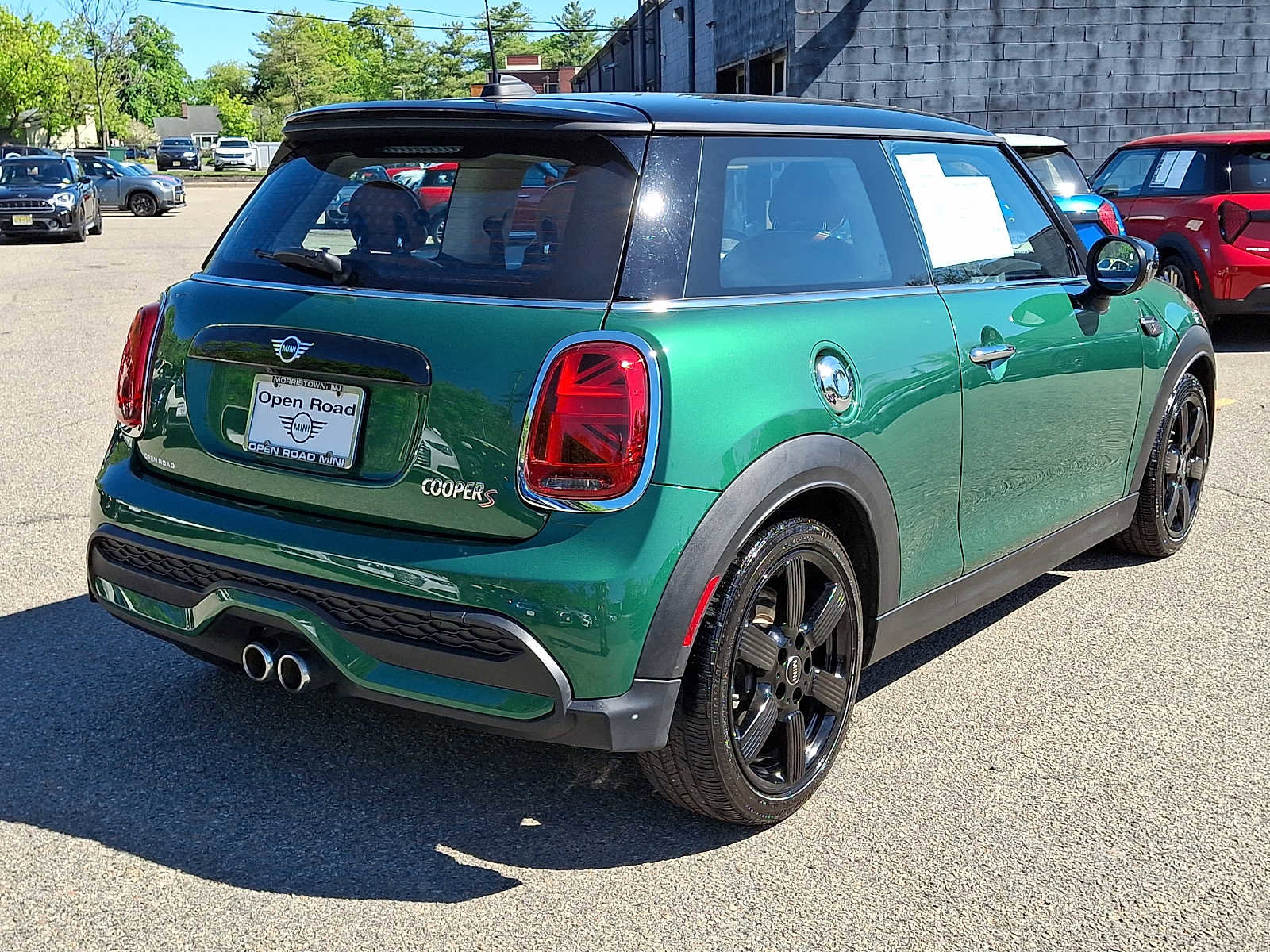 Certified 2024 MINI Cooper S w/ Signature Upholstery Package FWD image 6