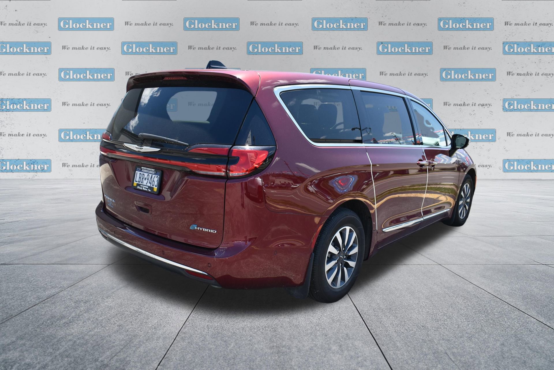 Used 2023 Chrysler Pacifica Limited FWD image 6