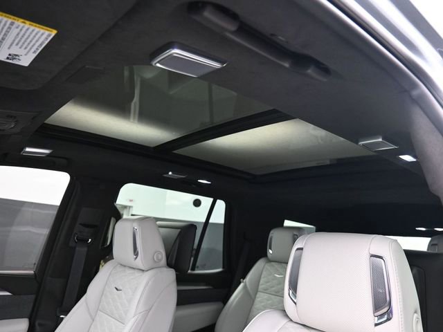 Used 2025 Cadillac Escalade V image 27