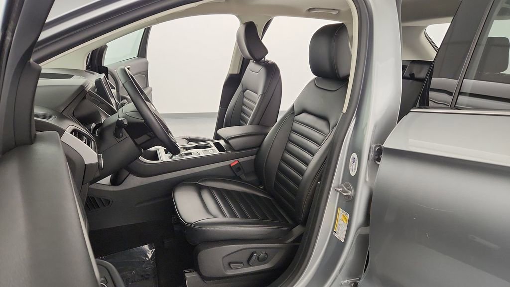 Used 2022 Ford Edge SEL AWD/4WD image 14