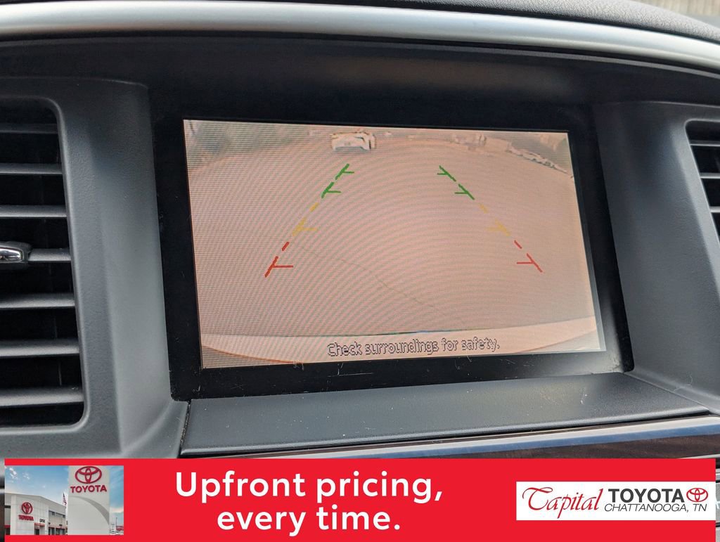 Used 2016 Nissan Pathfinder SL image 21