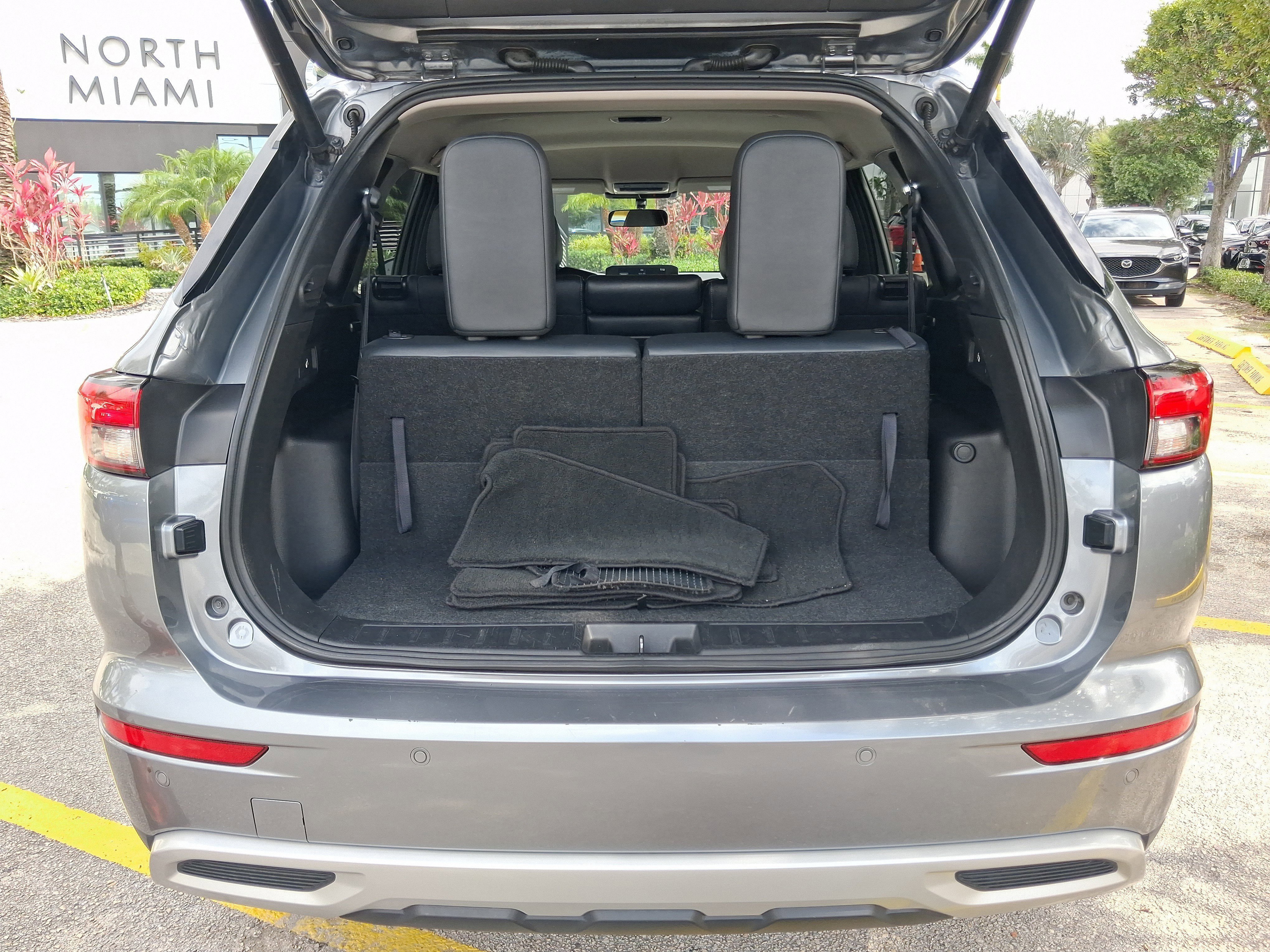 Used 2024 Mitsubishi Outlander SE FWD image 5