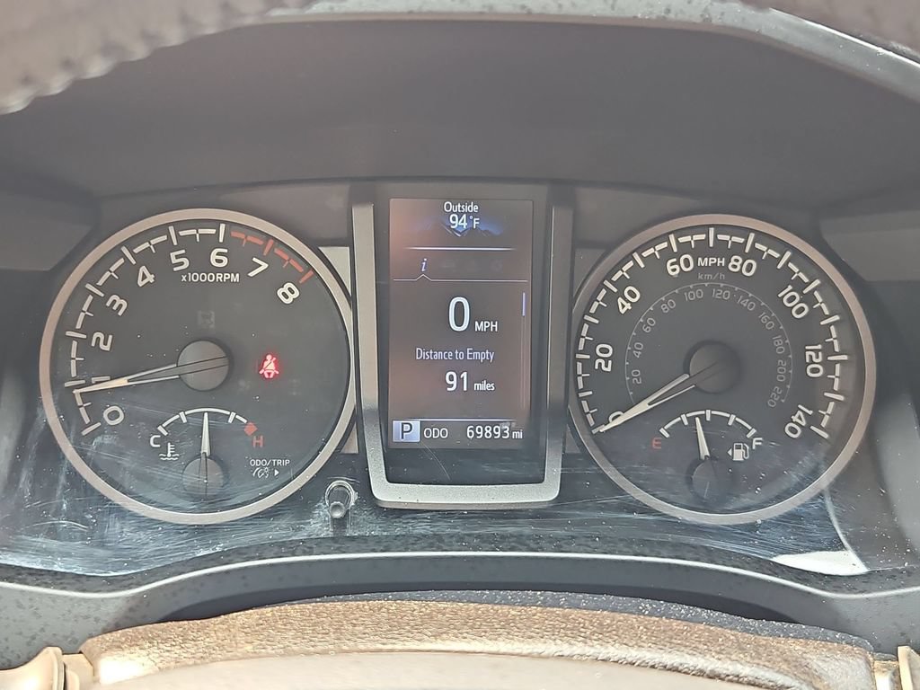 Used 2021 Toyota Tacoma TRD Off-Road AWD/4WD image 21