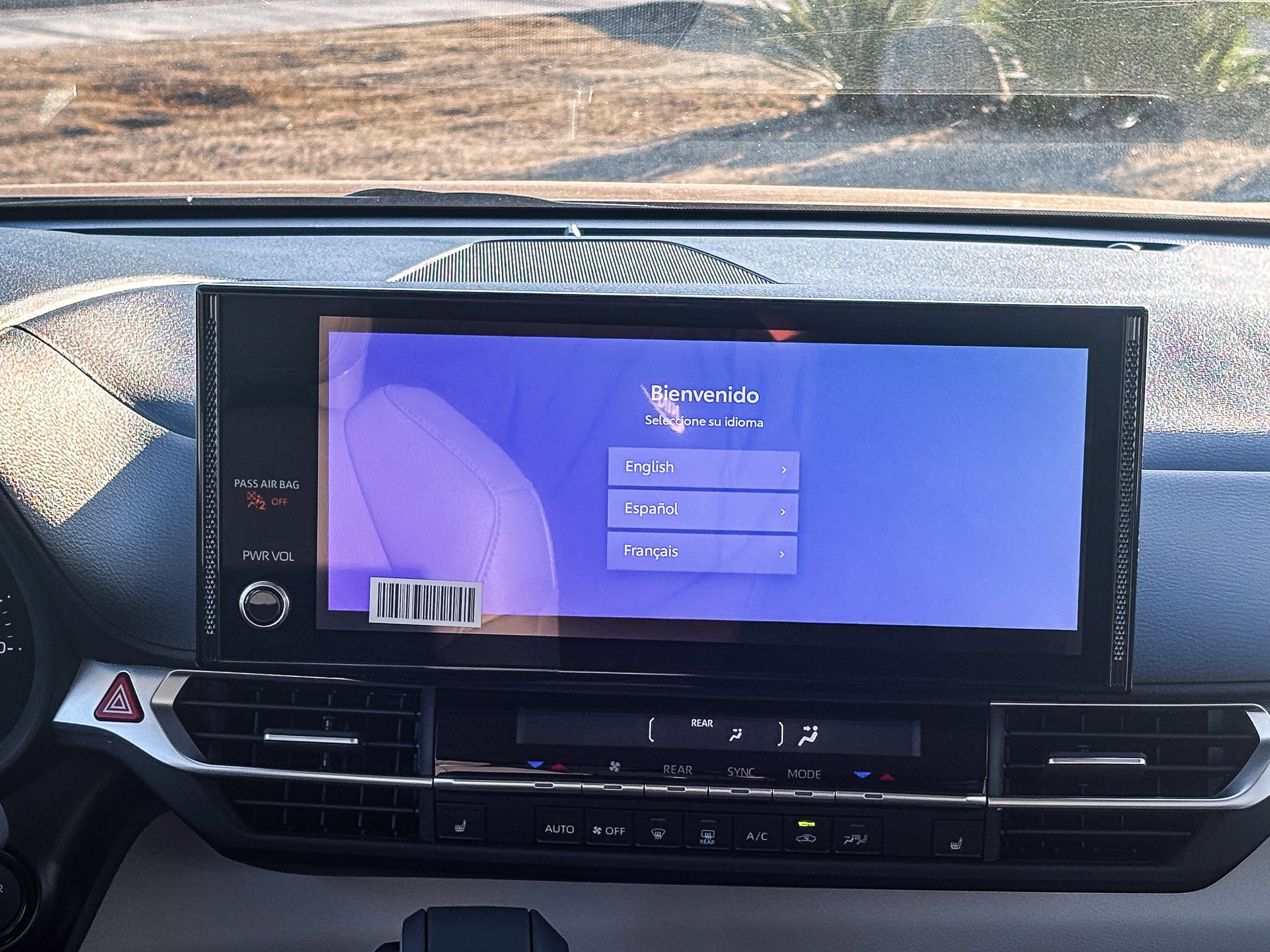 New 2026 Toyota Sienna XLE FWD image 17