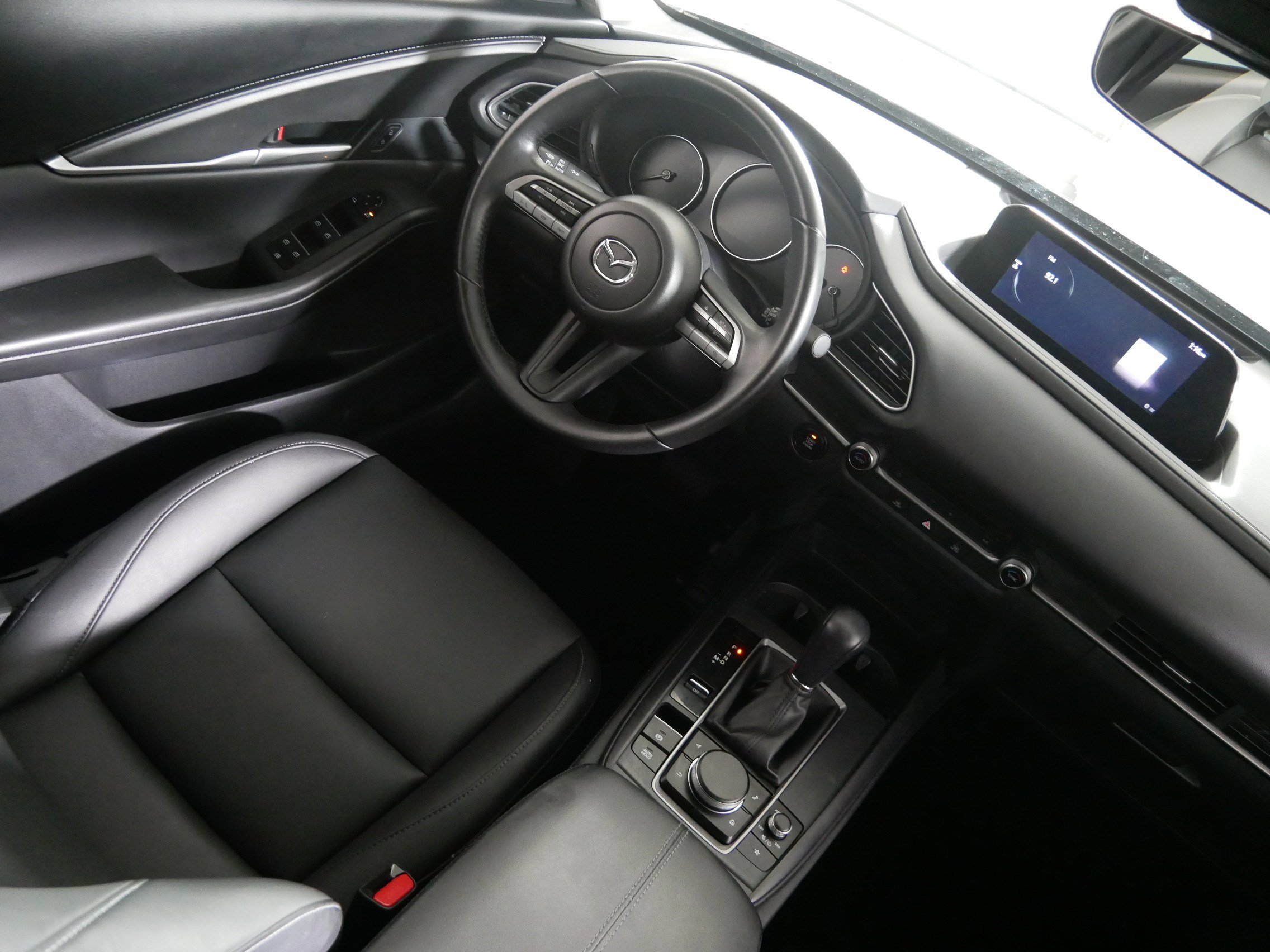 Used 2022 MAZDA CX-30 AWD 2.5 S w/ Select Package image 9