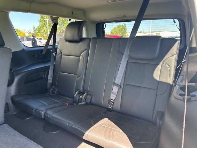 Used 2018 Chevrolet Suburban LT AWD/4WD image 35
