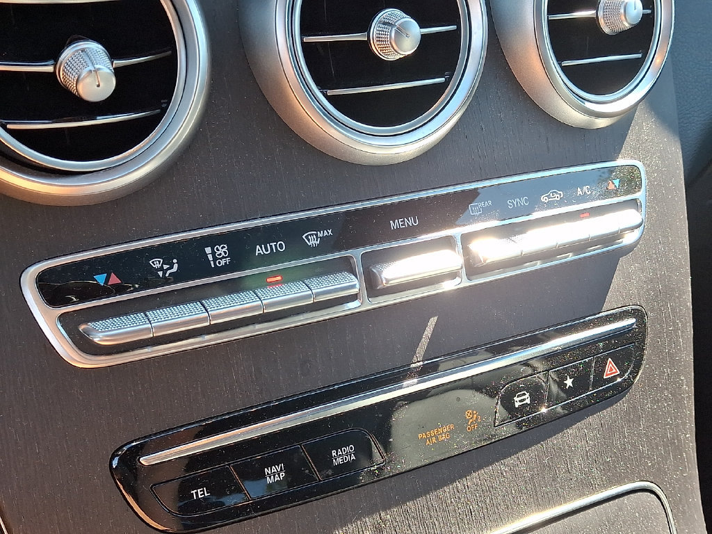 Used 2020 Mercedes-Benz GLC 300 4MATIC image 14