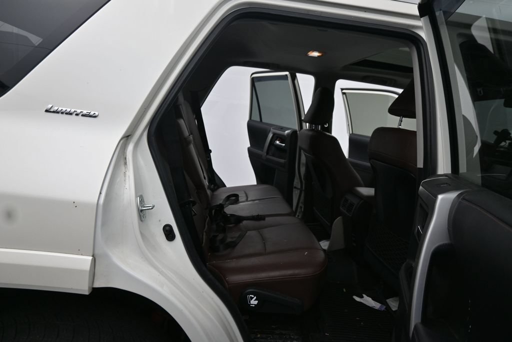 Used 2019 Toyota 4Runner Limited AWD/4WD image 20
