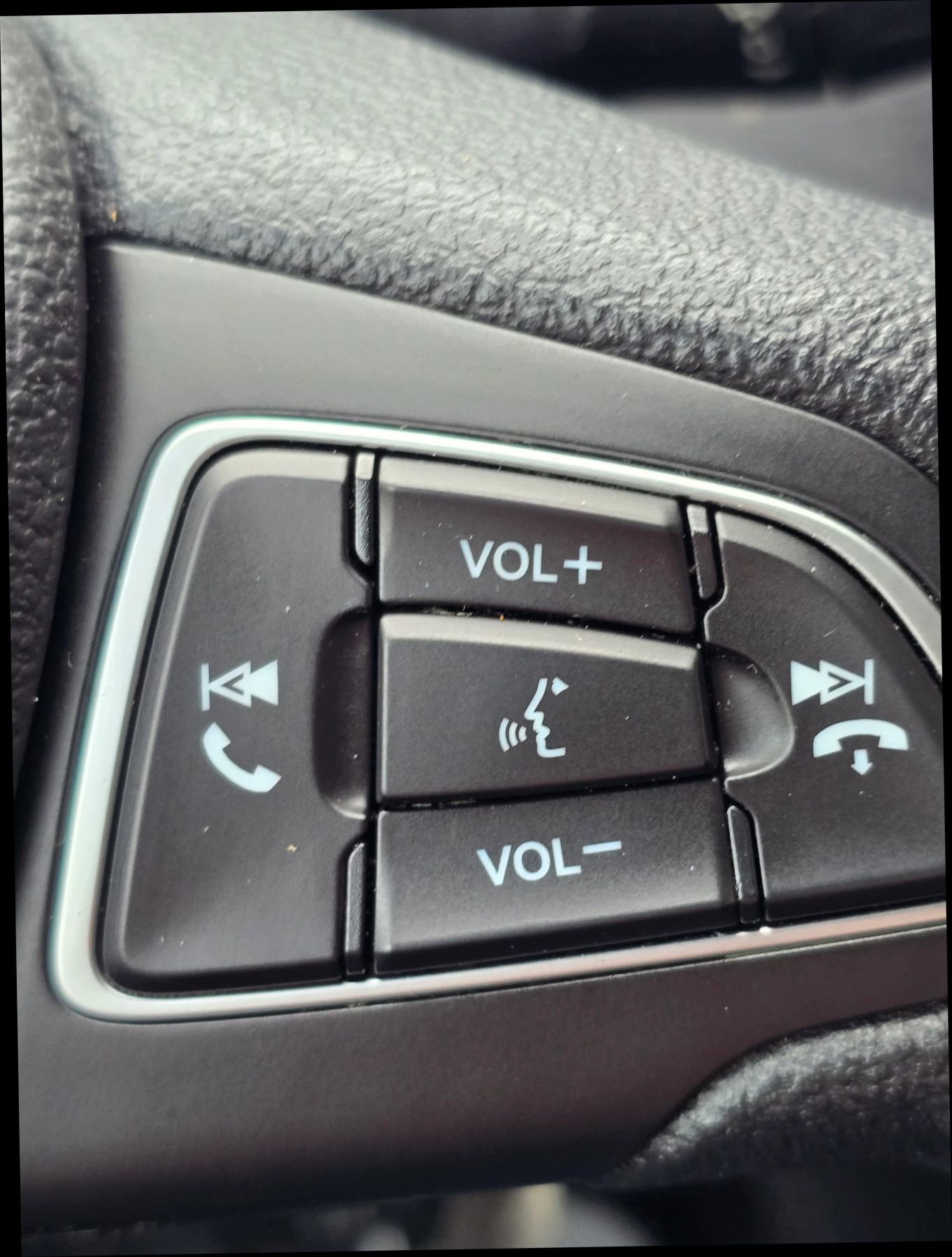 Used 2017 Ford Focus SE image 20