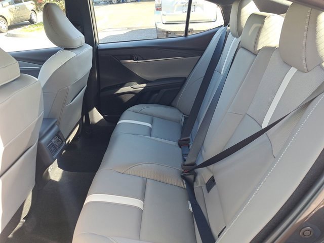 Used 2026 Toyota Camry SE image 20