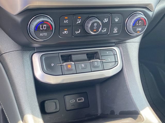 Certified 2023 GMC Acadia SLE w/ Driver Convenience Package FWD image 12