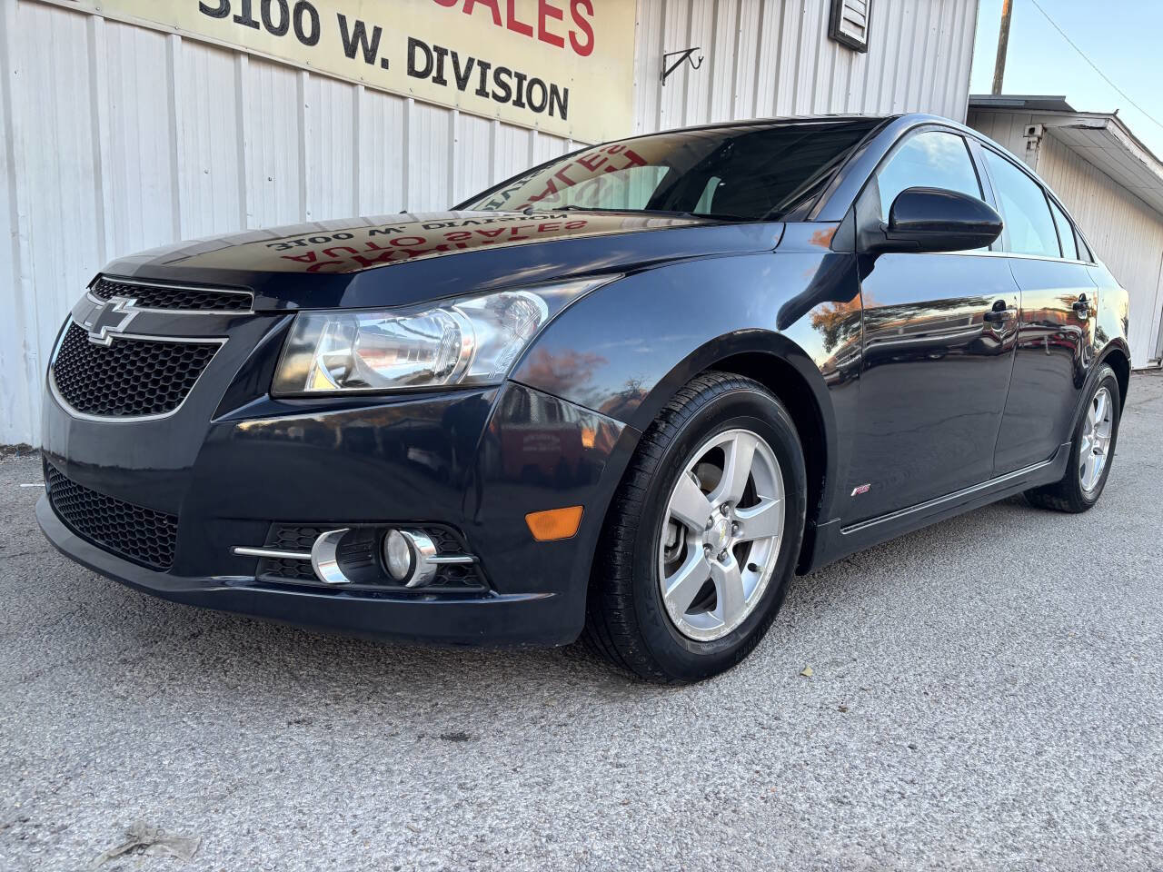Used 2014 Chevrolet Cruze LT w/ All-Star Edition image 4