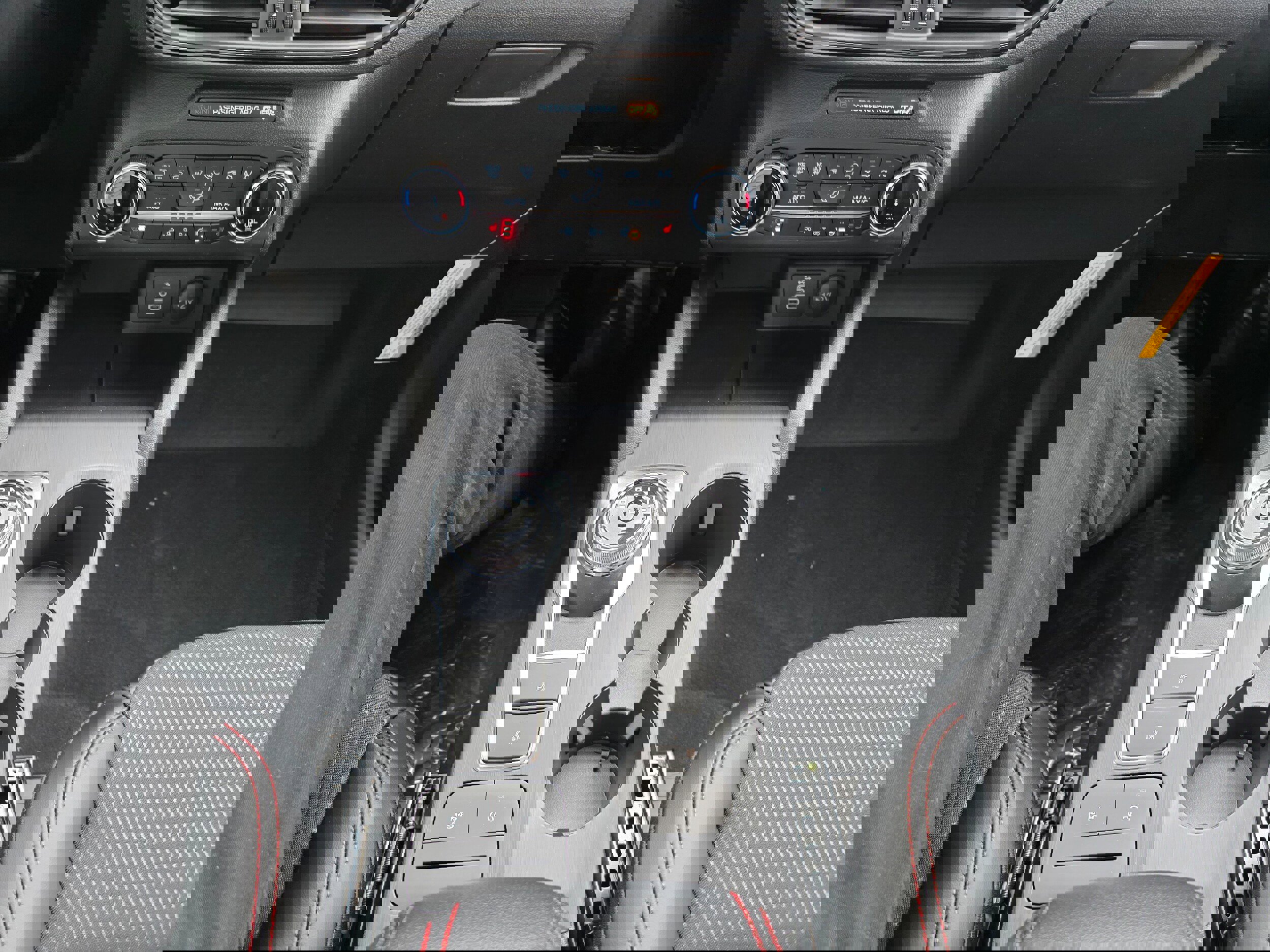 New 2026 Ford Escape ST-Line w/ Cold Weather Package image 13