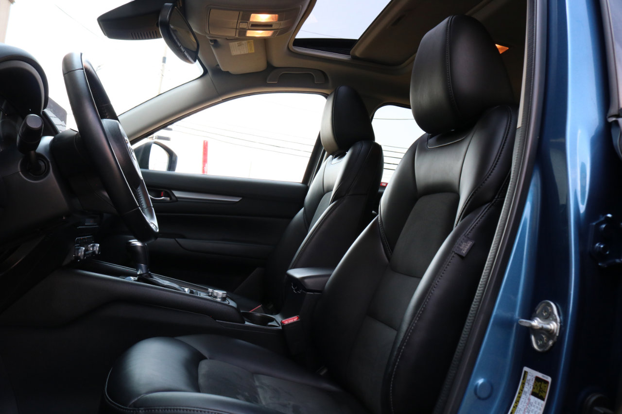 Used 2020 MAZDA CX-5 Touring image 18