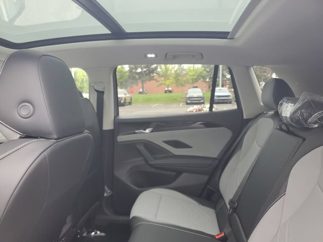 New 2026 Volkswagen Tiguan SE AWD/4WD image 9