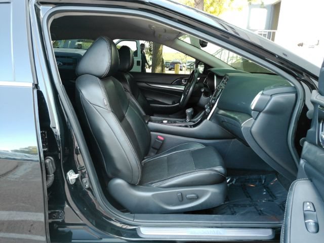 Used 2021 Nissan Maxima 3.5 SV w/ Floor Mat Group FWD image 19