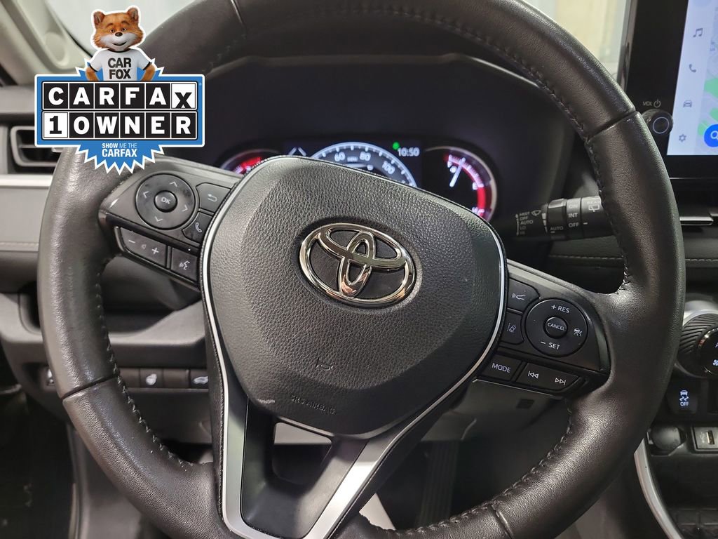 Used 2023 Toyota RAV4 XLE Premium image 19