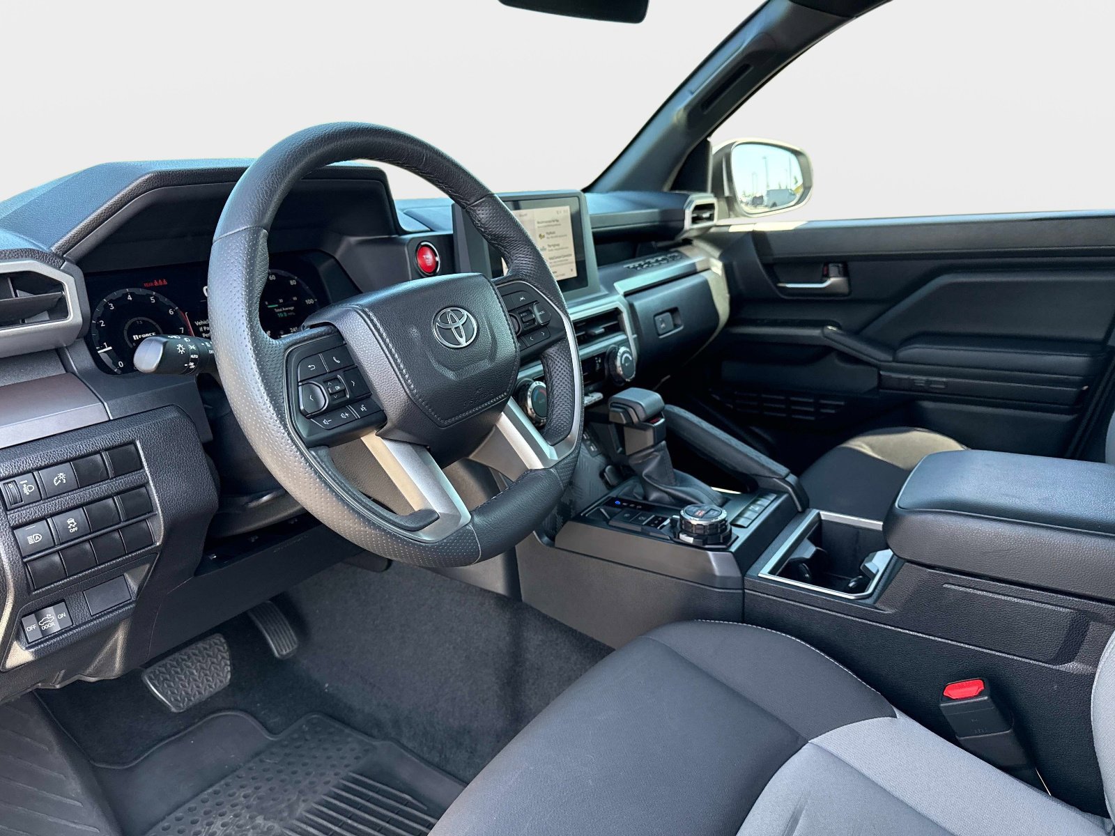 Used 2024 Toyota Tacoma TRD Off-Road AWD/4WD image 33