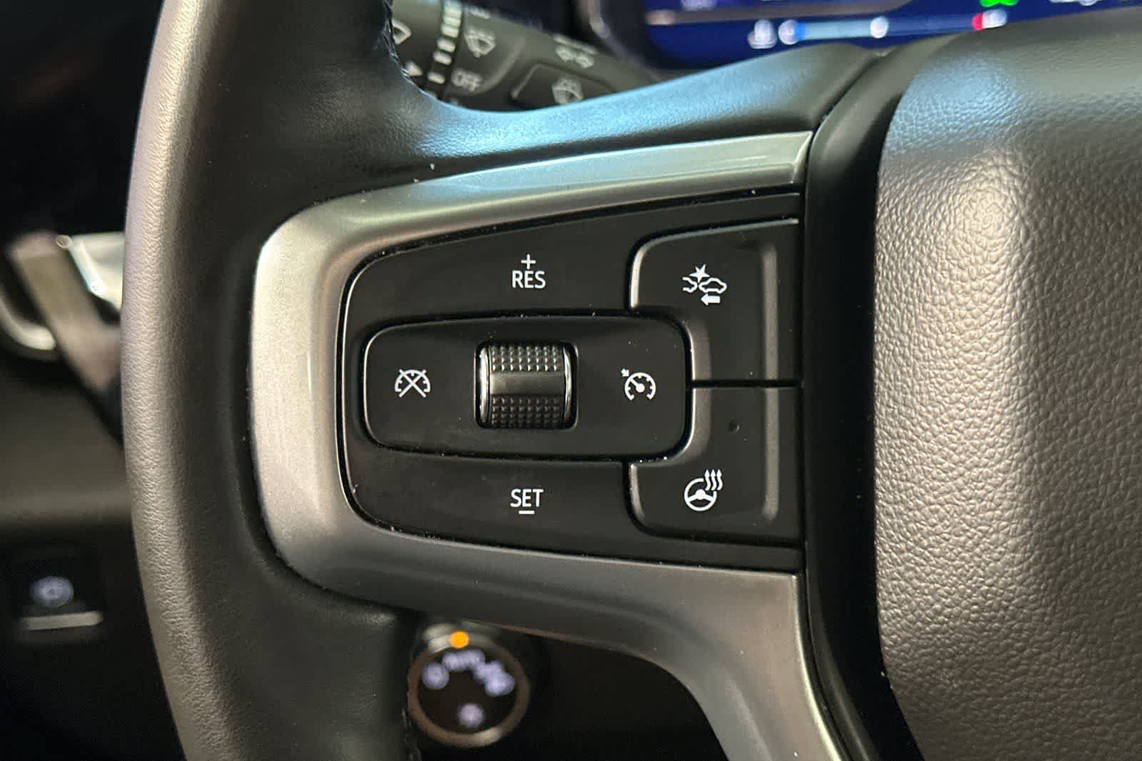 Used 2024 Chevrolet Silverado 1500 LT RWD image 30