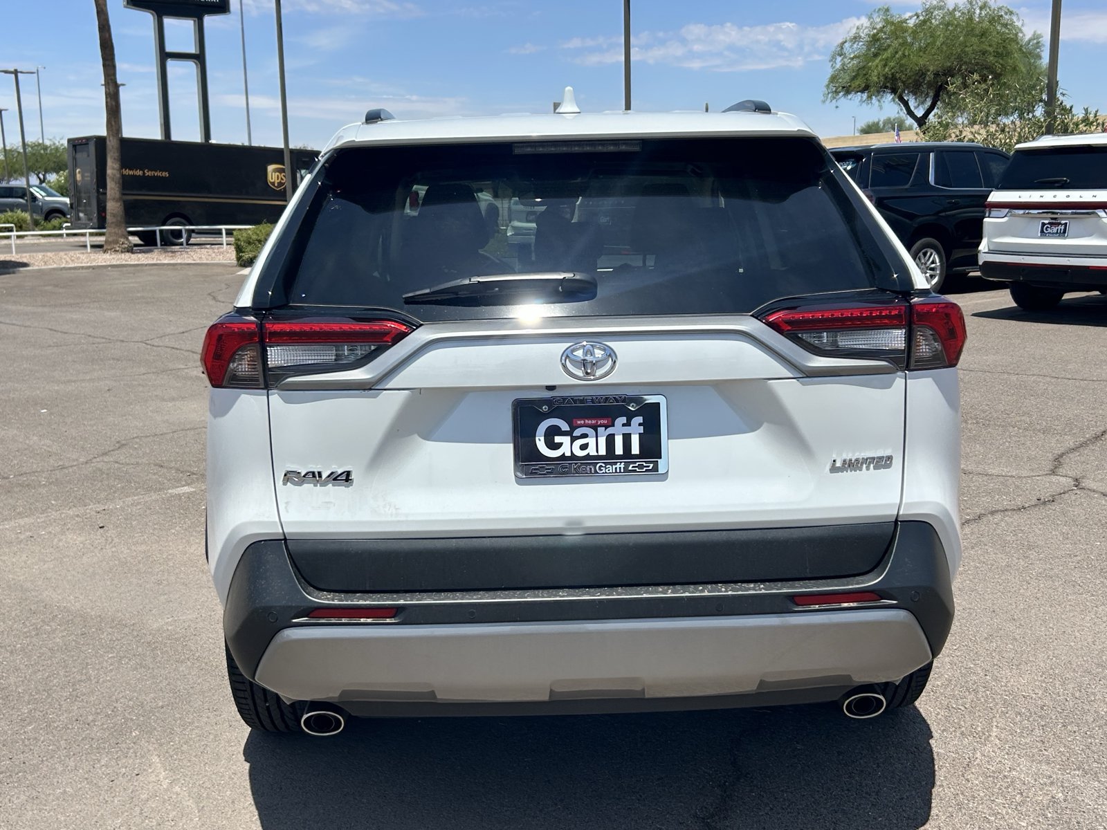Used 2025 Toyota RAV4 Limited w/ Advanced Technology Package FWD image 4