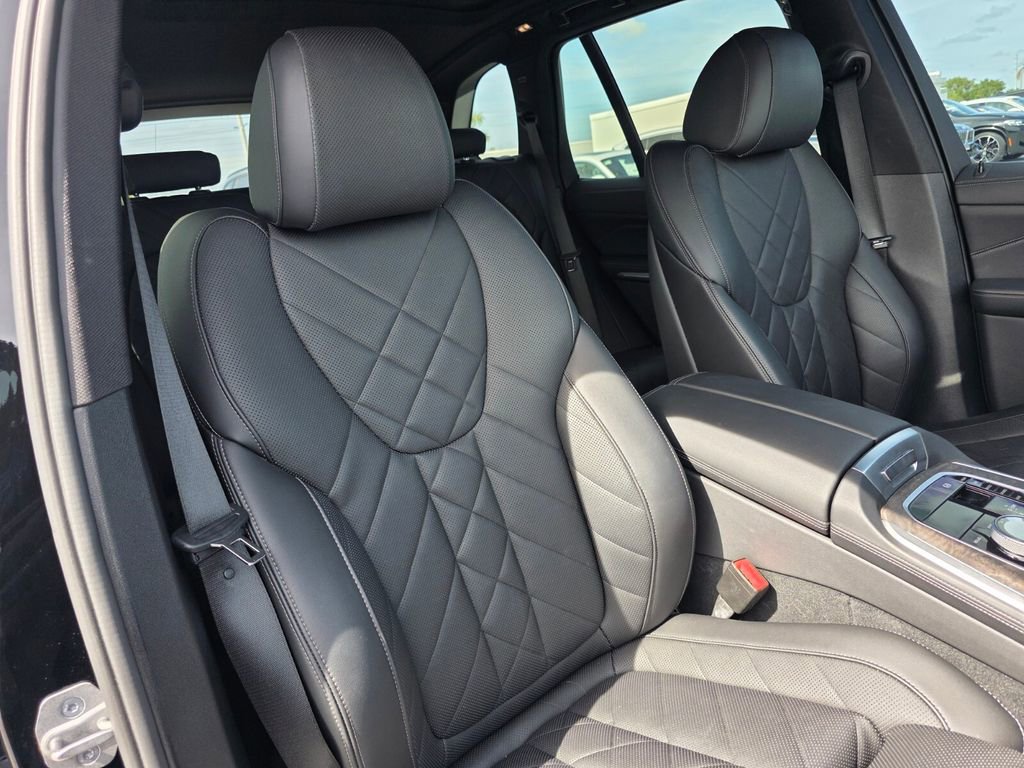 Certified 2023 BMW X5 xDrive40i w/ Premium Package AWD/4WD image 28