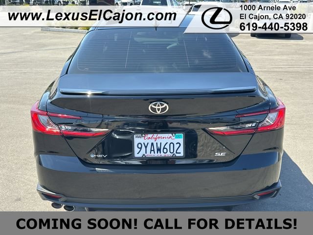 Used 2026 Toyota Camry SE w/ Multimedia Upgrade Package FWD image 5