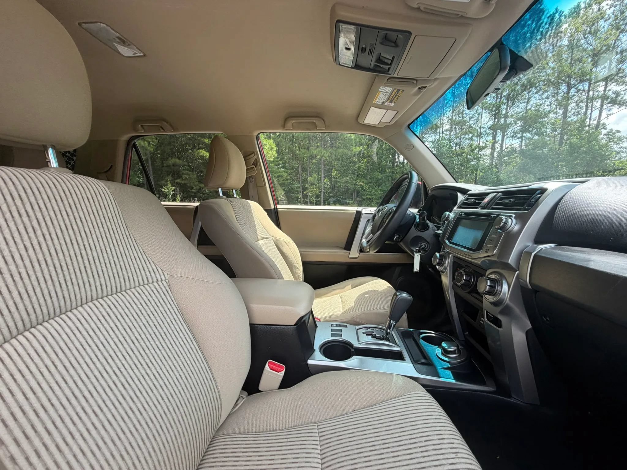 Used 2016 Toyota 4Runner SR5 AWD/4WD image 26