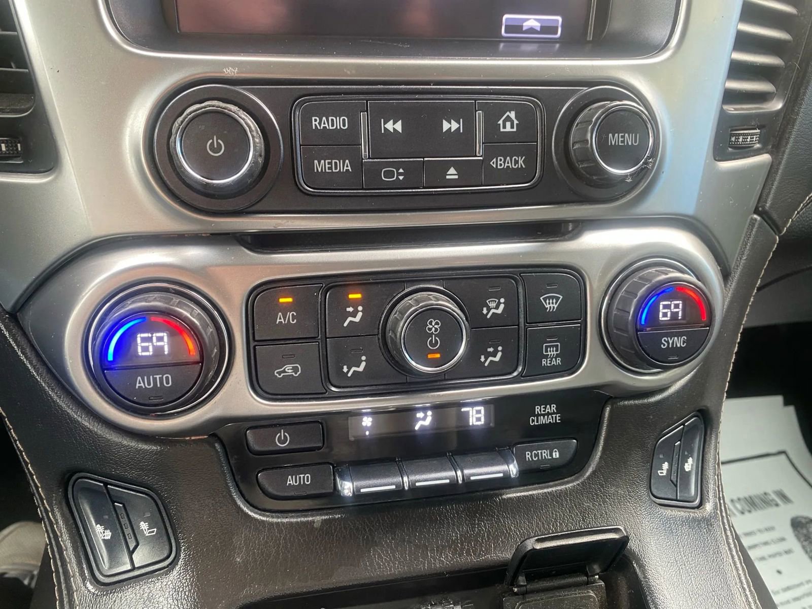 Used 2016 Chevrolet Tahoe LT image 19