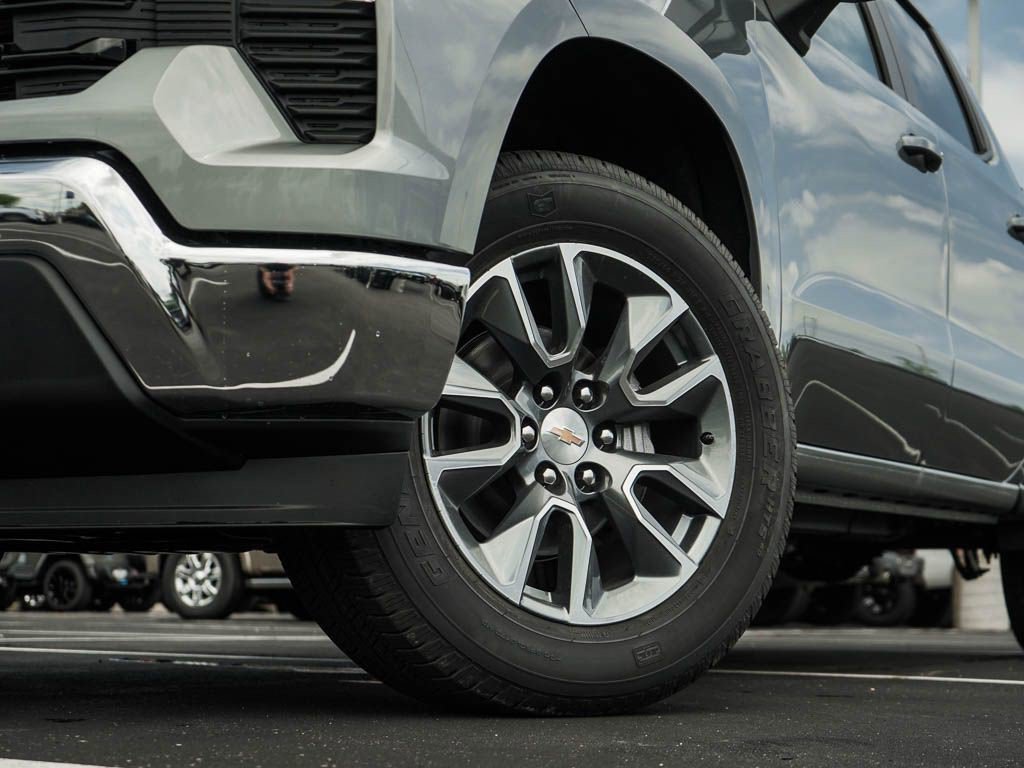 New 2026 Chevrolet Silverado 1500 LT AWD/4WD image 6