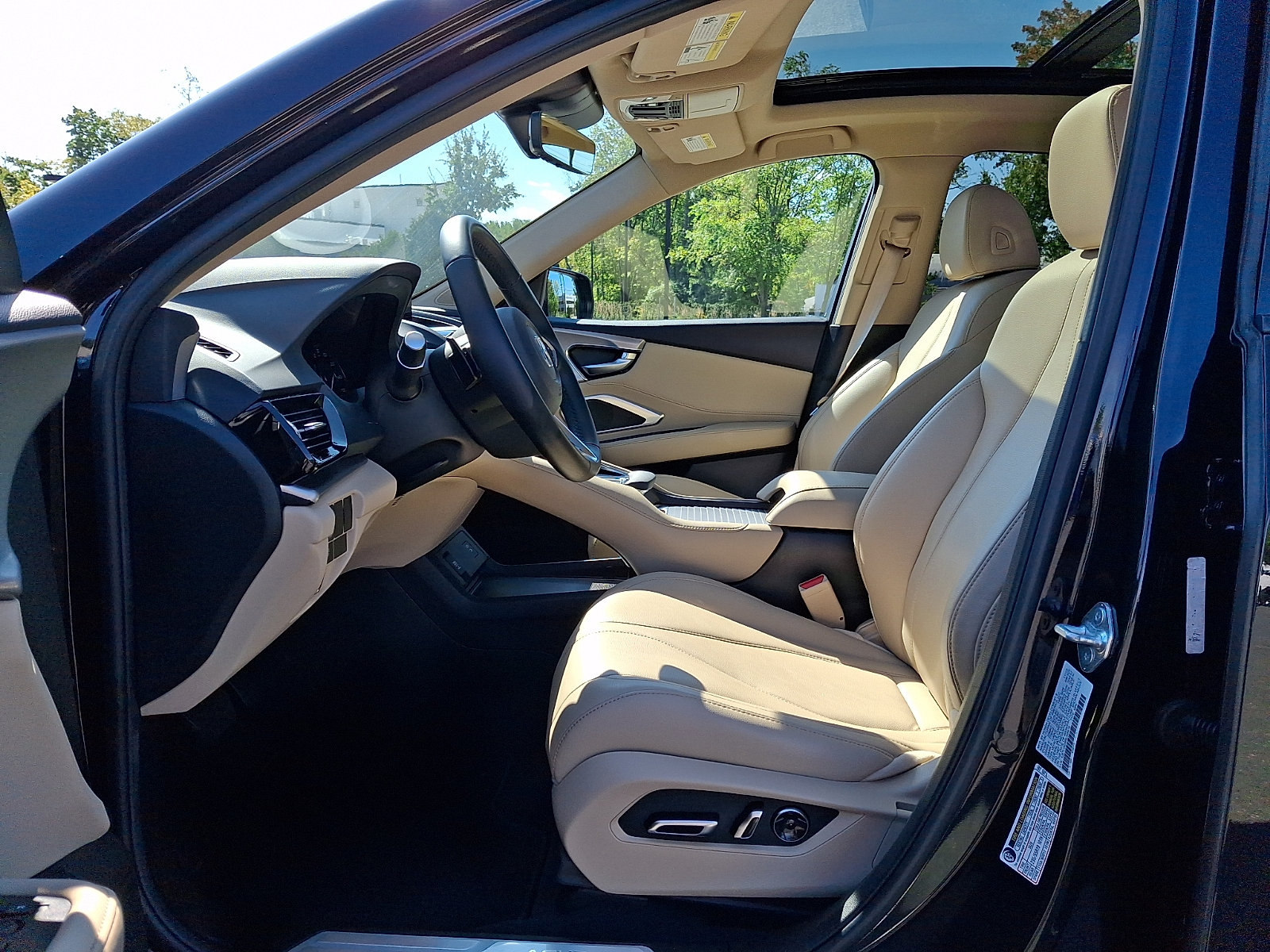 Certified 2024 Acura RDX SH-AWD image 13