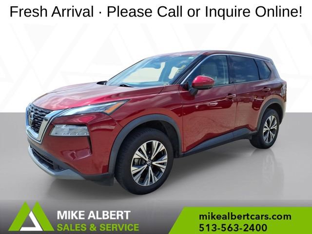 Used 2021 Nissan Rogue SV image 3