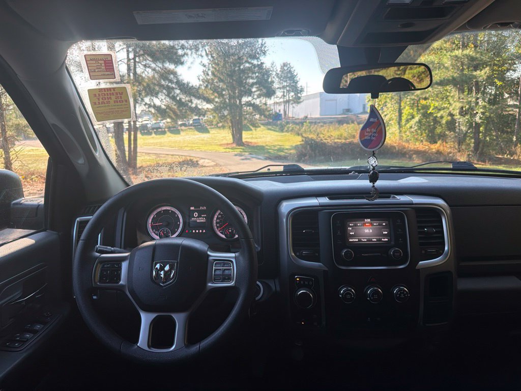 Used 2024 RAM 1500 Classic SLT AWD/4WD image 10